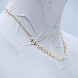Collana perle e spine